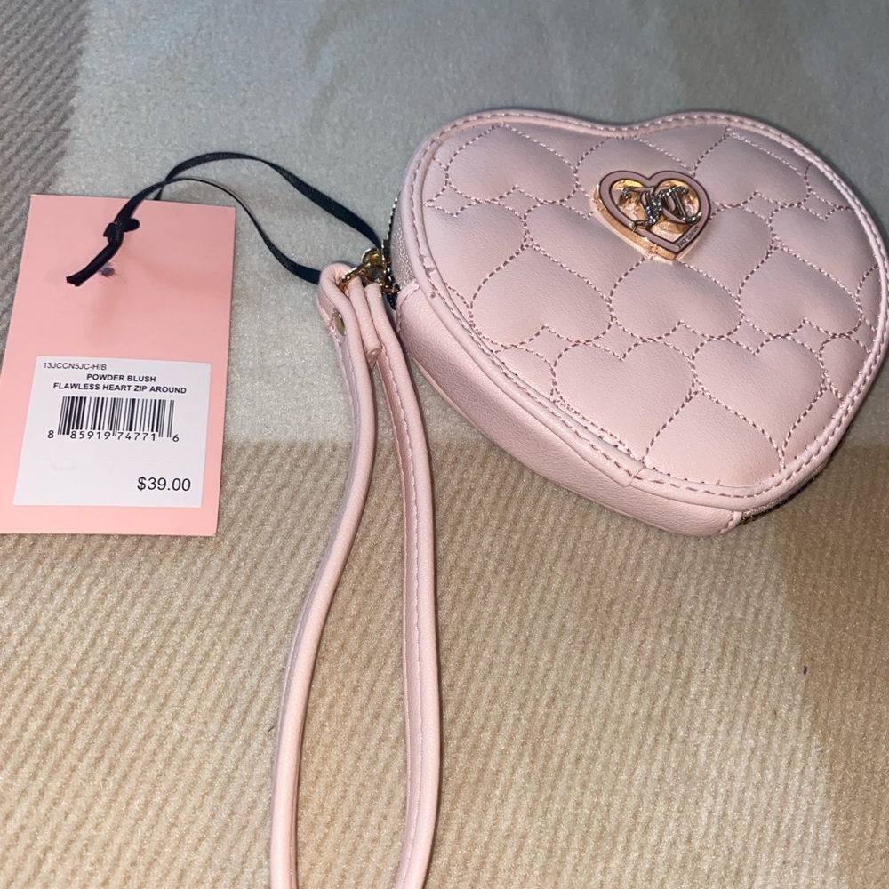 Juicy Couture Heart Coin Pouch ❤️